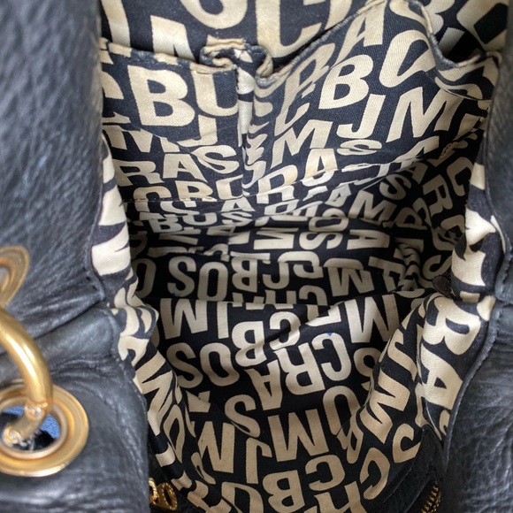 Marc by Marc Jacobs Classic Q Hillier Black - Picture 8 of 15